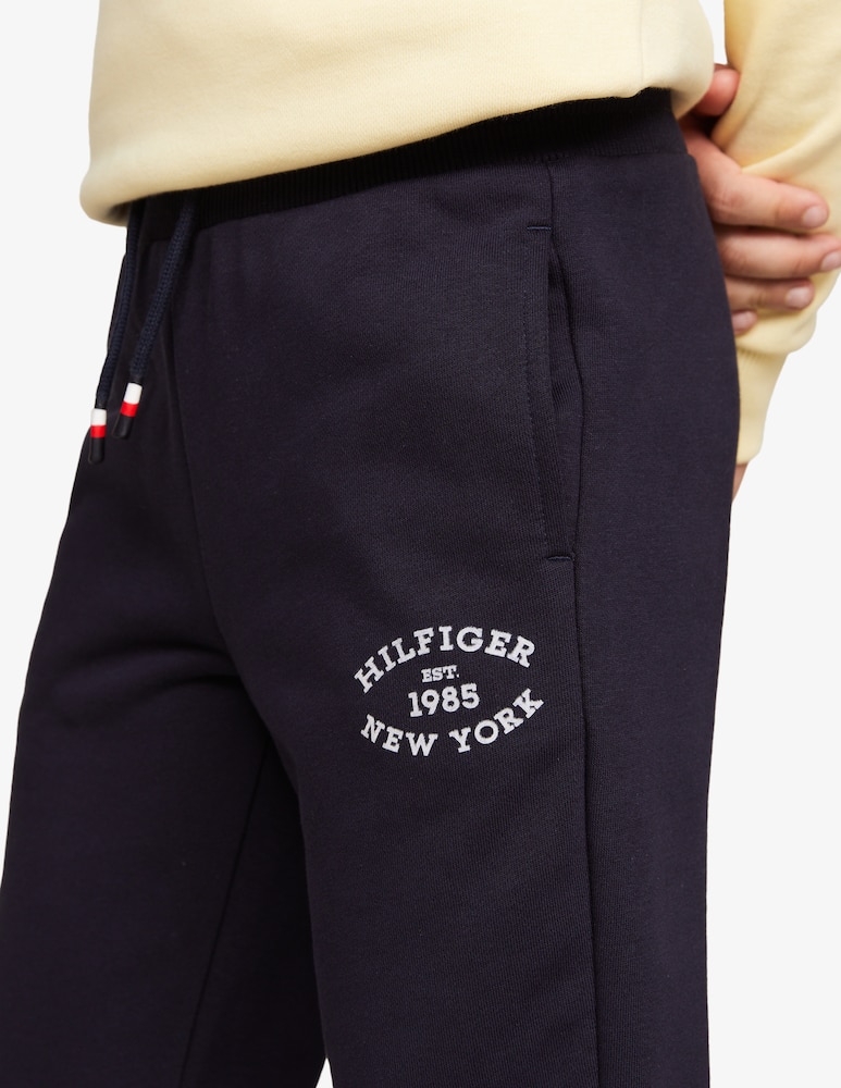 Tommy Hilfiger Sweatpants - picture 4 Tommy Hilfiger Sweatpants - picture 4