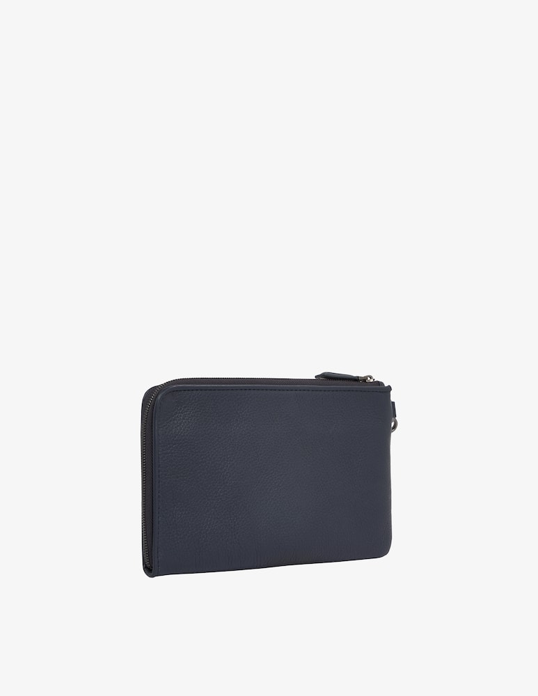 Tommy Hilfiger Casual leather pouch - immagine 2 Tommy Hilfiger Casual leather pouch - immagine 2