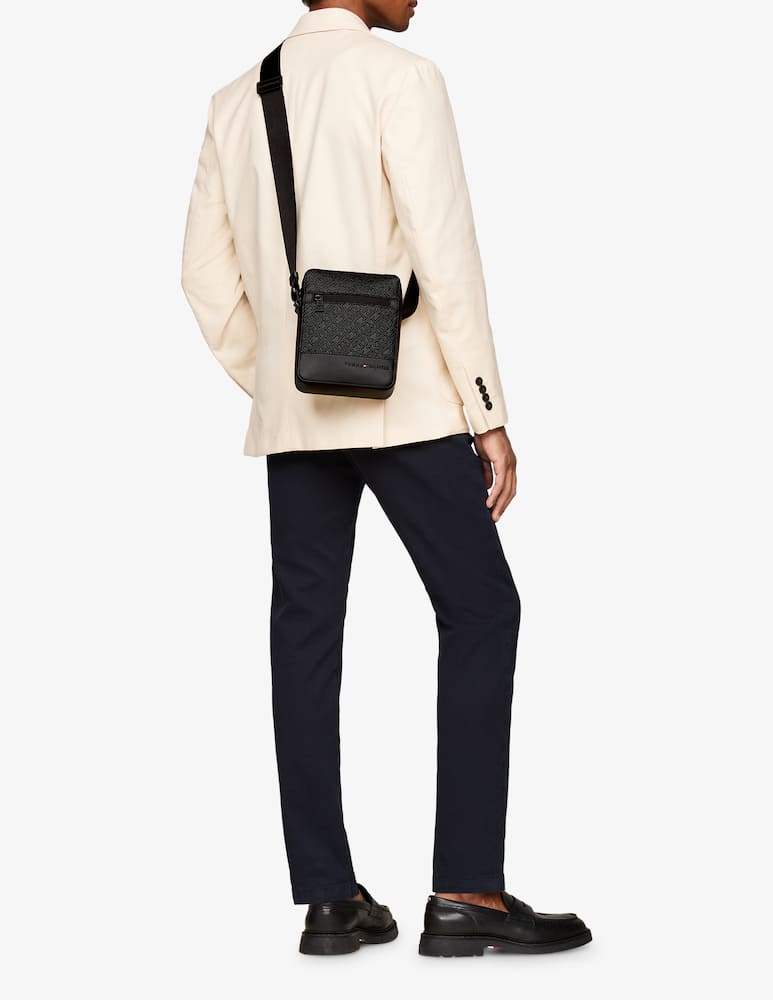 Tommy Hilfiger Tracolla monogram - immagine 2 Tommy Hilfiger Tracolla monogram - immagine 2