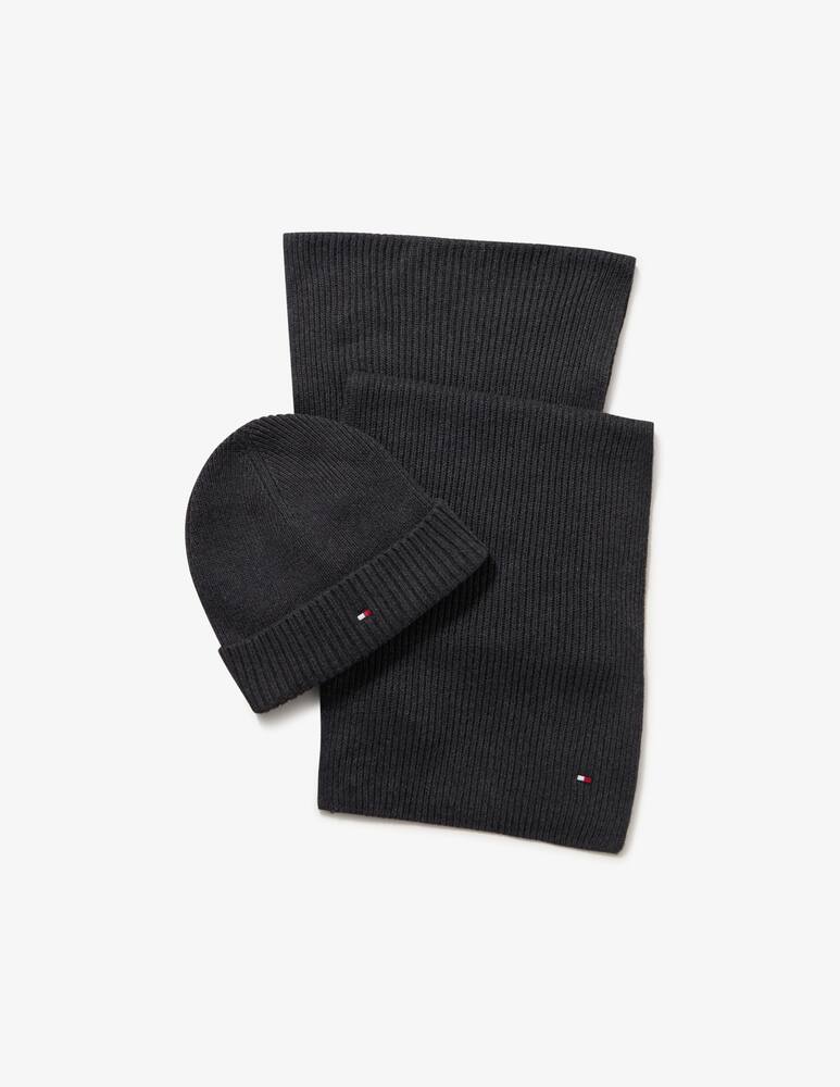 Tommy Hilfiger Set cappello beanie e sciarpa flag pima cotton - immagine 2 Tommy Hilfiger Set cappello beanie e sciarpa flag pima cotton - immagine 2