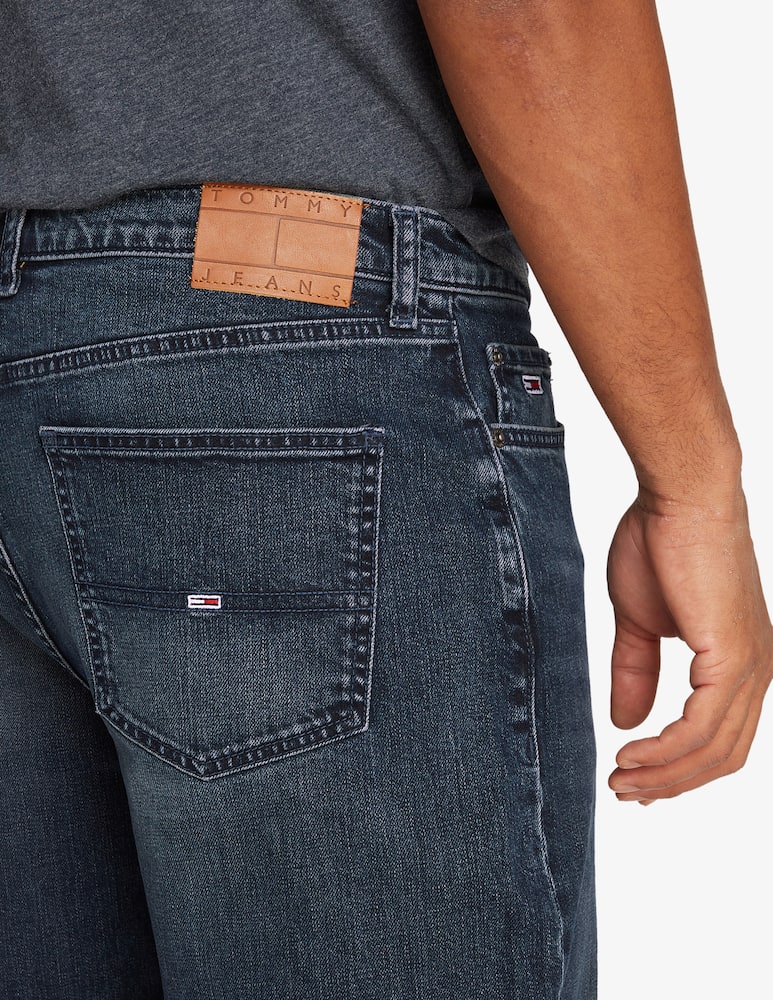 Tommy Jeans Isaac relaxed tapered jeans - picture 4 Tommy Jeans Isaac relaxed tapered jeans - picture 4