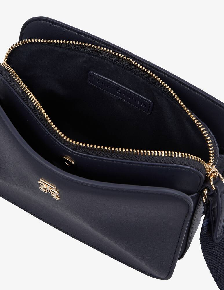 rinascente Tommy Hilfiger Camera logotape bag