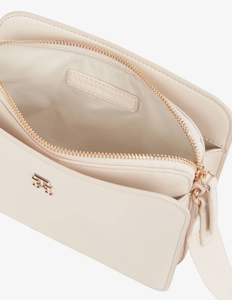 rinascente Tommy Hilfiger Logotape camera bag