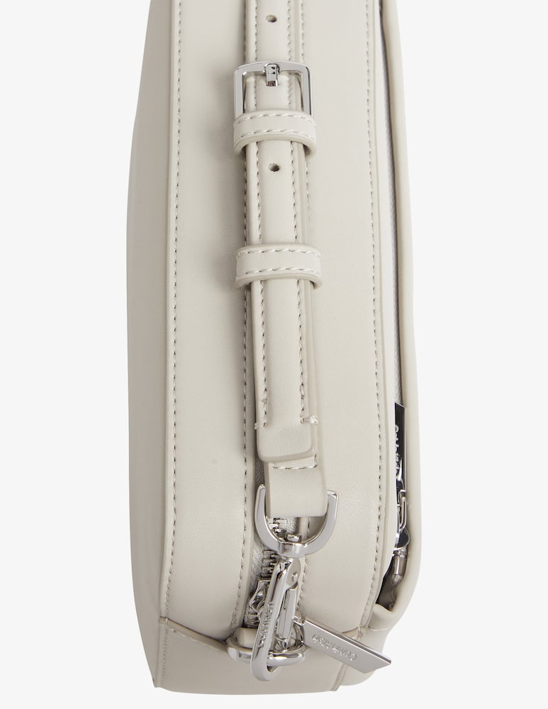Calvin Klein Borsa a tracolla CK Must Convertible - immagine 3 Calvin Klein Borsa a tracolla CK Must Convertible - immagine 3