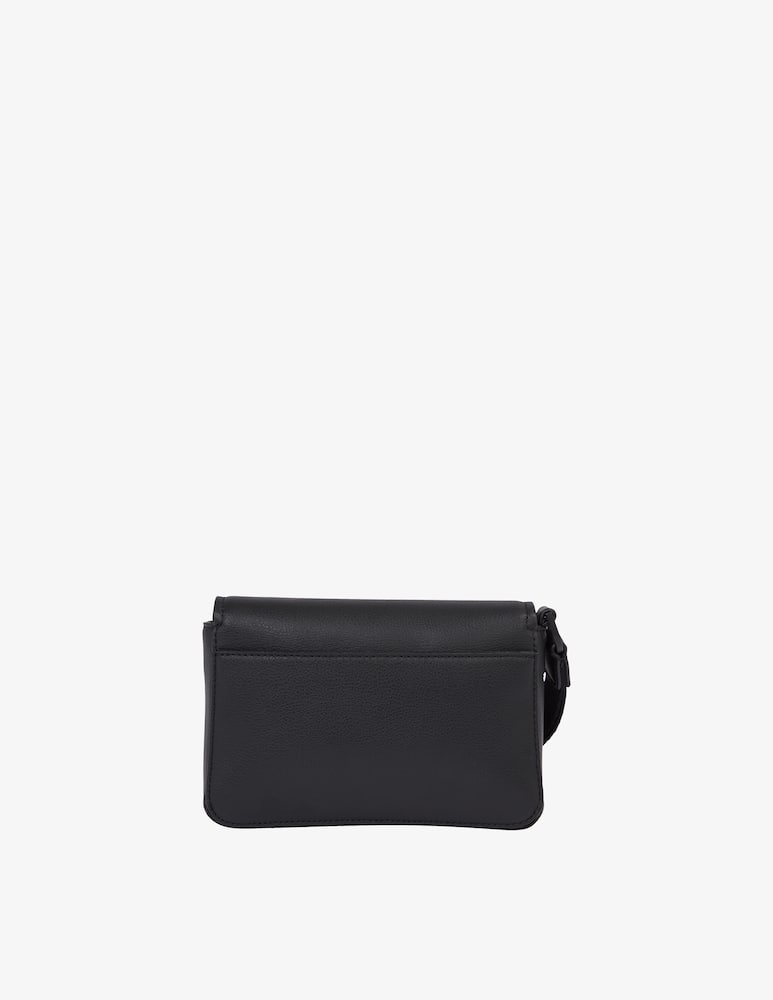 Calvin Klein Minimal focus pouch - immagine 3 Calvin Klein Minimal focus pouch - immagine 3
