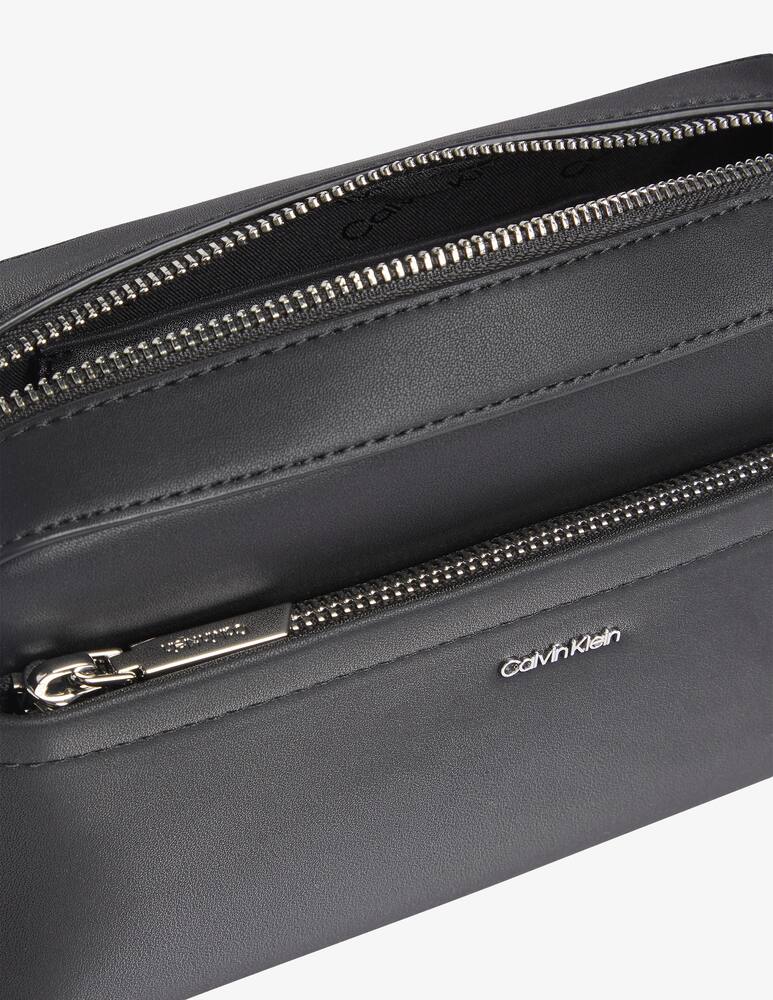 rinascente Calvin Klein Borsa a tracolla CK Must Convertible