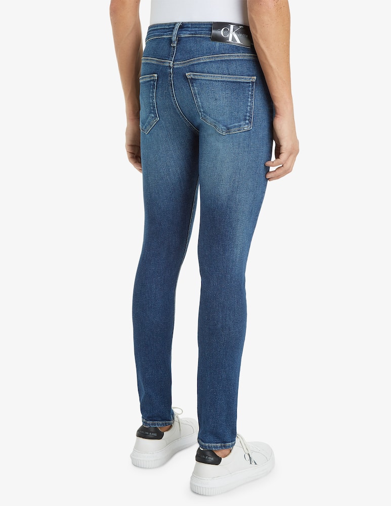 Calvin Klein Jeans Jeans skinny fit medio scuro - immagine 2 Calvin Klein Jeans Jeans skinny fit medio scuro - immagine 2