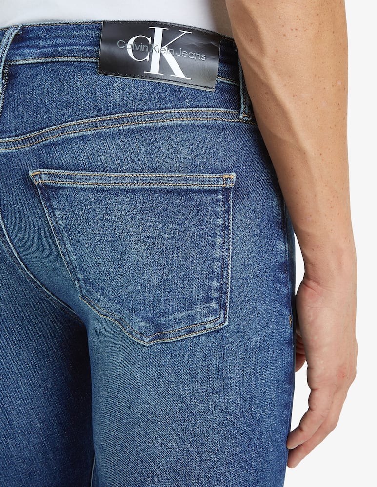 Calvin Klein Jeans Jeans skinny fit medio scuro - immagine 3 Calvin Klein Jeans Jeans skinny fit medio scuro - immagine 3