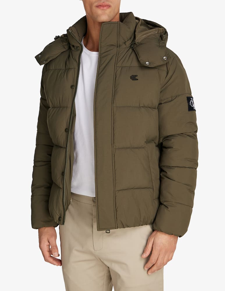 Calvin Klein Jeans Giacca puffer con cappuccio e logo laterale - immagine 1 Calvin Klein Jeans Giacca puffer con cappuccio e logo laterale - immagine 1