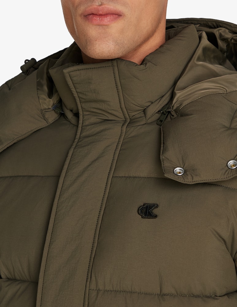Calvin Klein Jeans Giacca puffer con cappuccio e logo laterale - immagine 3 Calvin Klein Jeans Giacca puffer con cappuccio e logo laterale - immagine 3