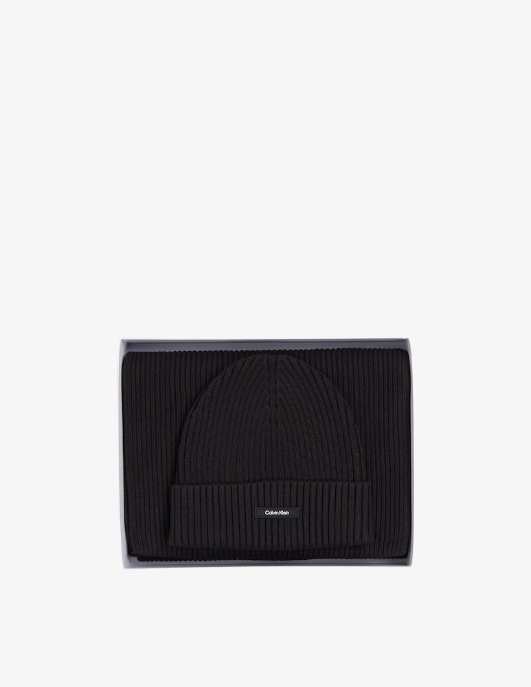 Calvin Klein Gift set classic beanie e sciarpa - immagine 1 Calvin Klein Gift set classic beanie e sciarpa - immagine 1