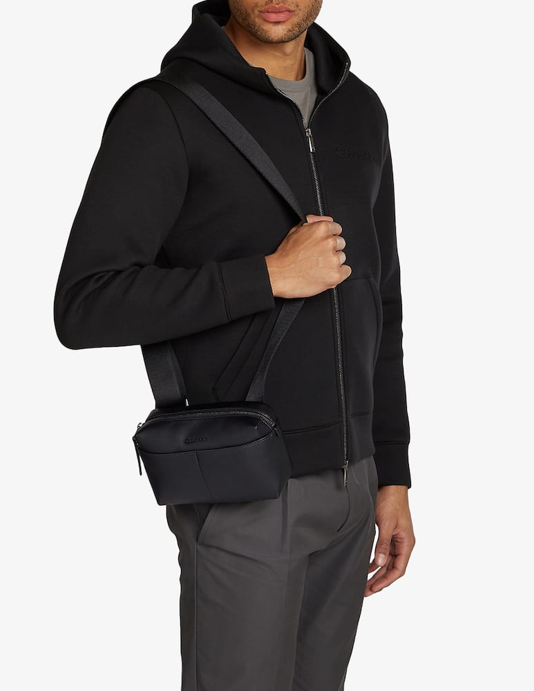 Calvin Klein Clean essential camera bag - immagine 2 Calvin Klein Clean essential camera bag - immagine 2