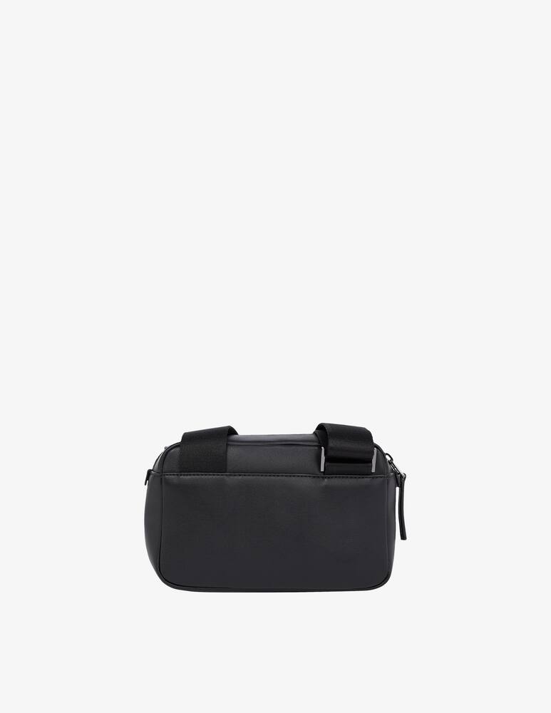 rinascente Calvin Klein Clean essential camera bag