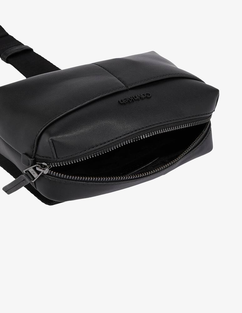 rinascente Calvin Klein Clean essential camera bag