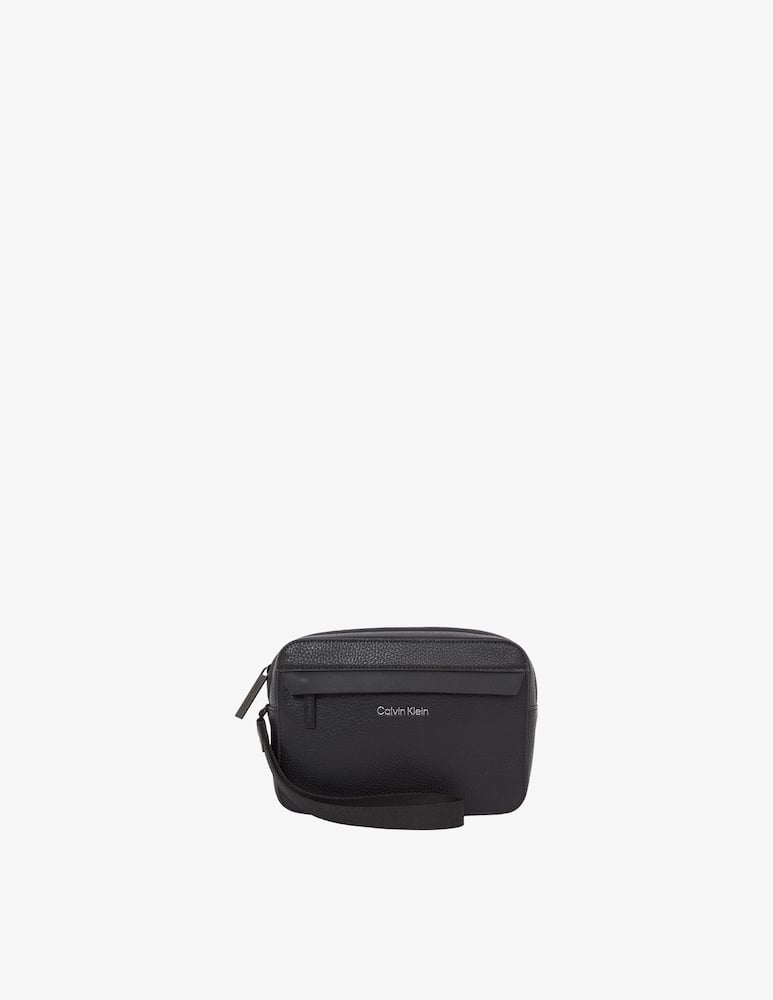 Calvin Klein Must compact case - immagine 1 Calvin Klein Must compact case - immagine 1