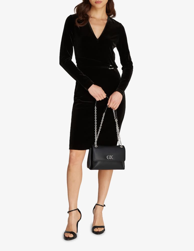 Calvin Klein Borsa a spalla Re-Lock - immagine 2 Calvin Klein Borsa a spalla Re-Lock - immagine 2