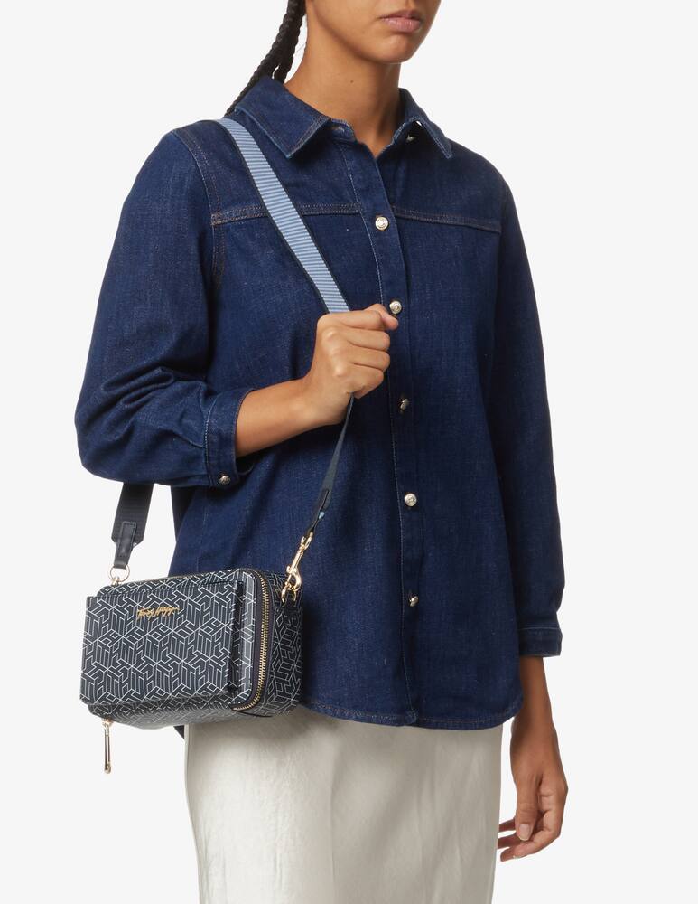 rinascente Tommy Hilfiger Iconic monogram print camera bag - Blue