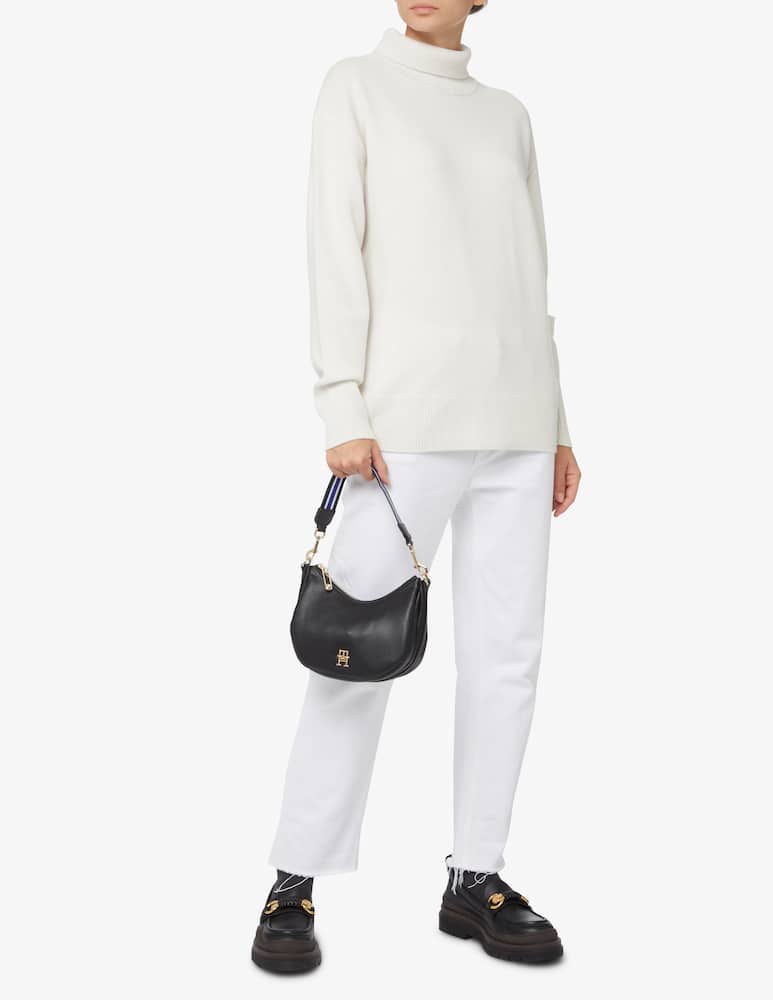 Tommy Hilfiger Life halfmoon shoulder bag - Black - picture 2 Tommy Hilfiger Life halfmoon shoulder bag - Black - picture 2