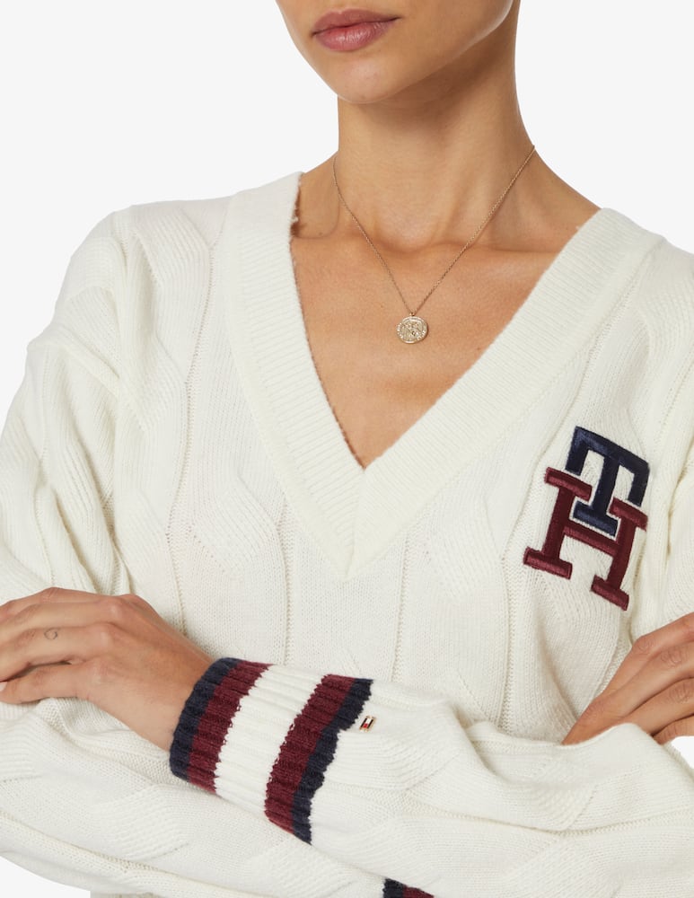 rinascente Tommy Hilfiger Monogram cable v-neck jumper - White