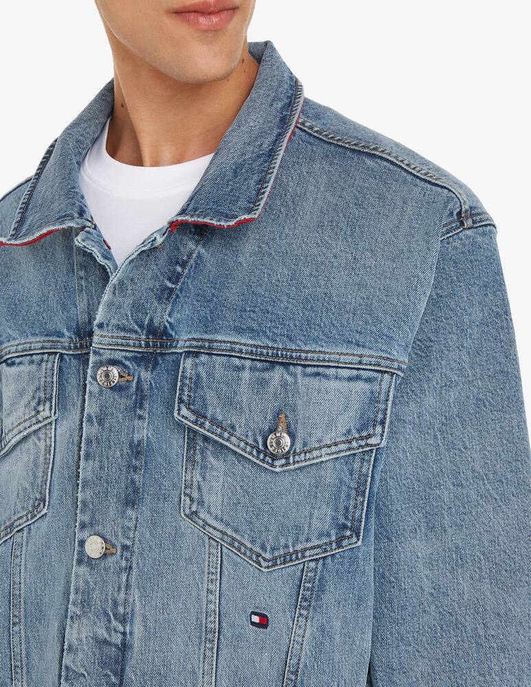 Tommy Hilfiger Trucker jacket x shawn mendes - picture 3 Tommy Hilfiger Trucker jacket x shawn mendes - picture 3