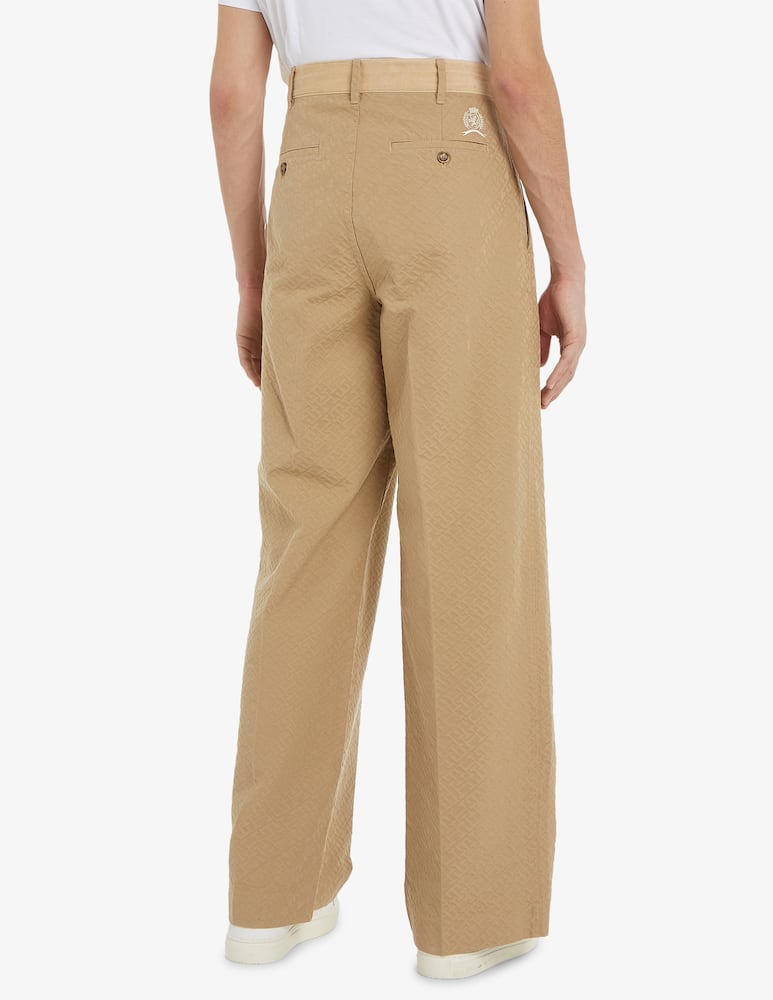 Tommy Hilfiger Chino monogram trousers - picture 2 Tommy Hilfiger Chino monogram trousers - picture 2