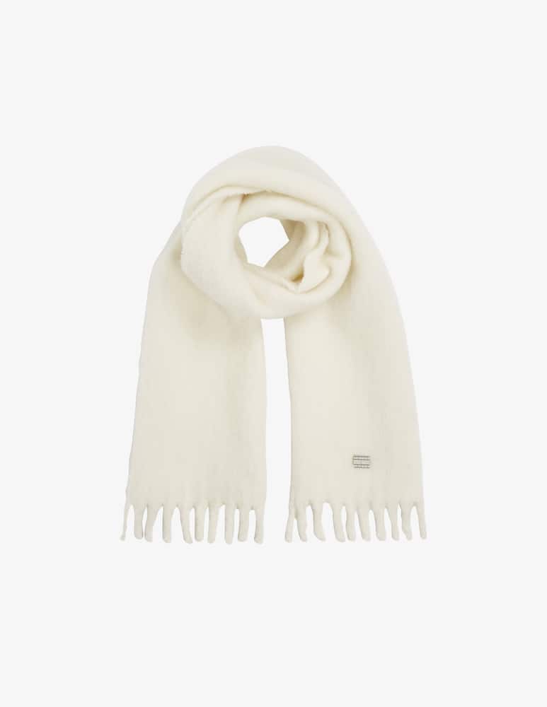 Tommy Jeans TJW cosy knit scarf - picture 1 Tommy Jeans TJW cosy knit scarf - picture 1