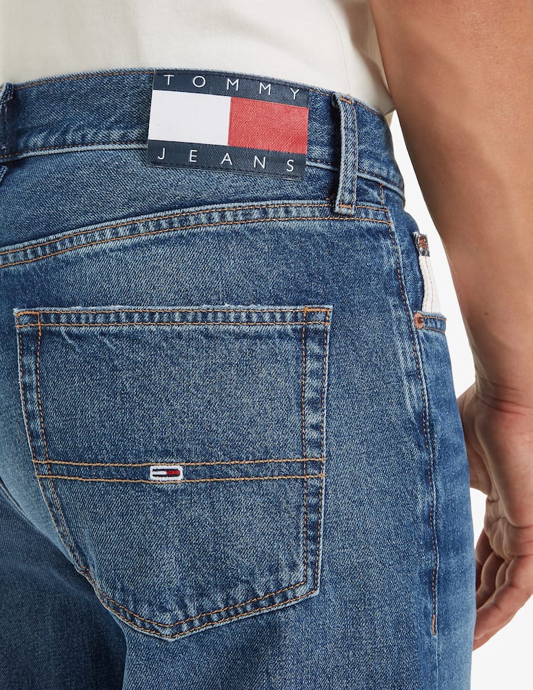 Tommy Jeans Jeans isaac relaxed tapered con badge - immagine 3 Tommy Jeans Jeans isaac relaxed tapered con badge - immagine 3