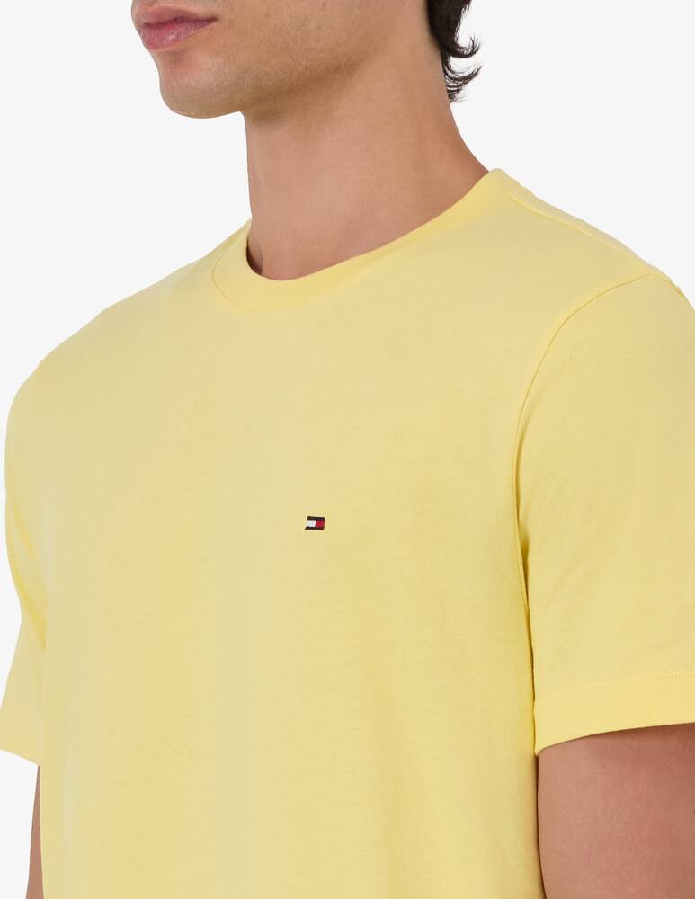 Tommy Hilfiger Solid crewneck t-shirt - picture 4 Tommy Hilfiger Solid crewneck t-shirt - picture 4