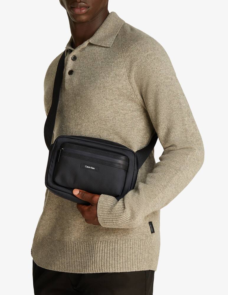 rinascente Calvin Klein Essential camera bag