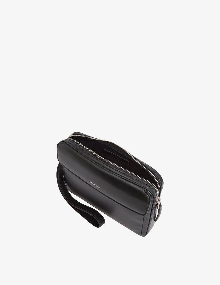 rinascente Calvin Klein Sleek wristlet pouch