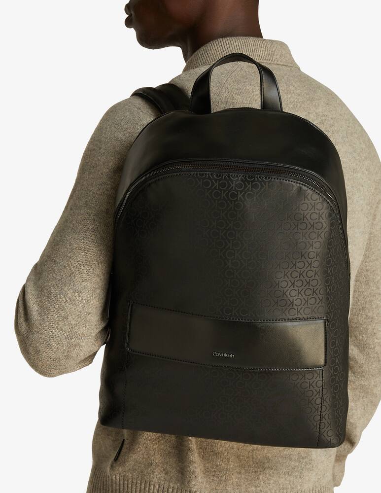 rinascente Calvin Klein Sleek round backpack