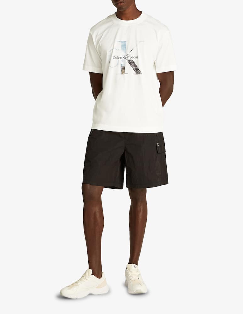 rinascente Calvin Klein Jeans T-shirt monologo fotografico