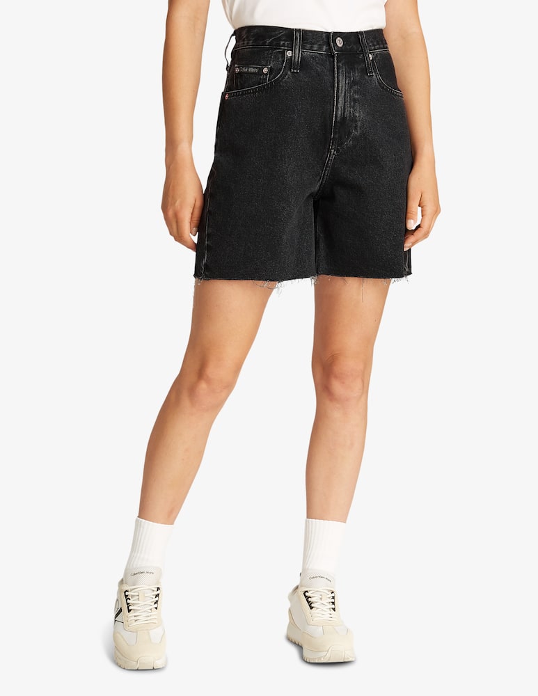 Calvin Klein Jeans Bermuda denim con orlo sfrangiato - immagine 1 Calvin Klein Jeans Bermuda denim con orlo sfrangiato - immagine 1