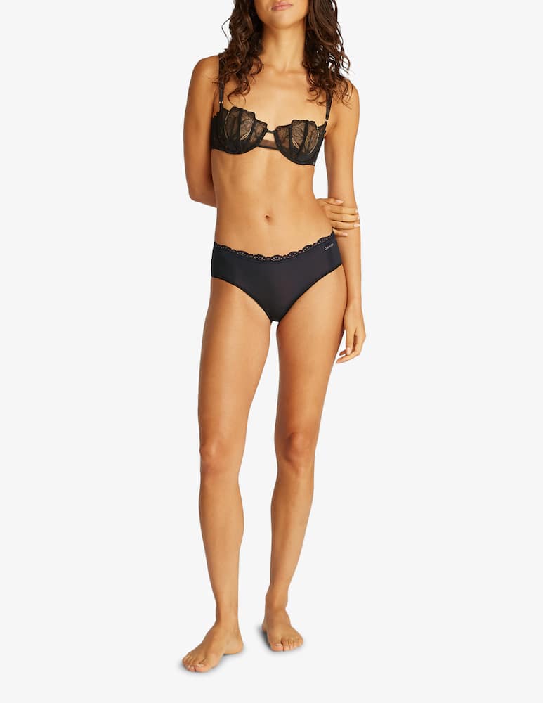 Calvin Klein Lace trim briefs - picture 4 Calvin Klein Lace trim briefs - picture 4