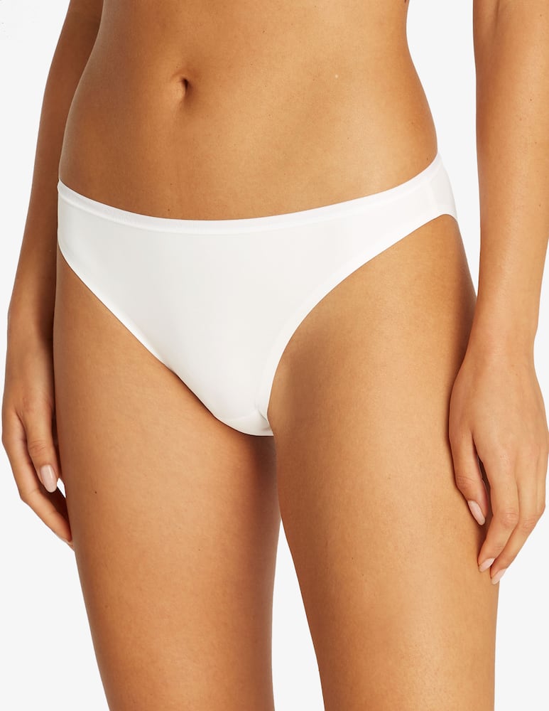 Calvin Klein Briefs - picture 4 Calvin Klein Briefs - picture 4