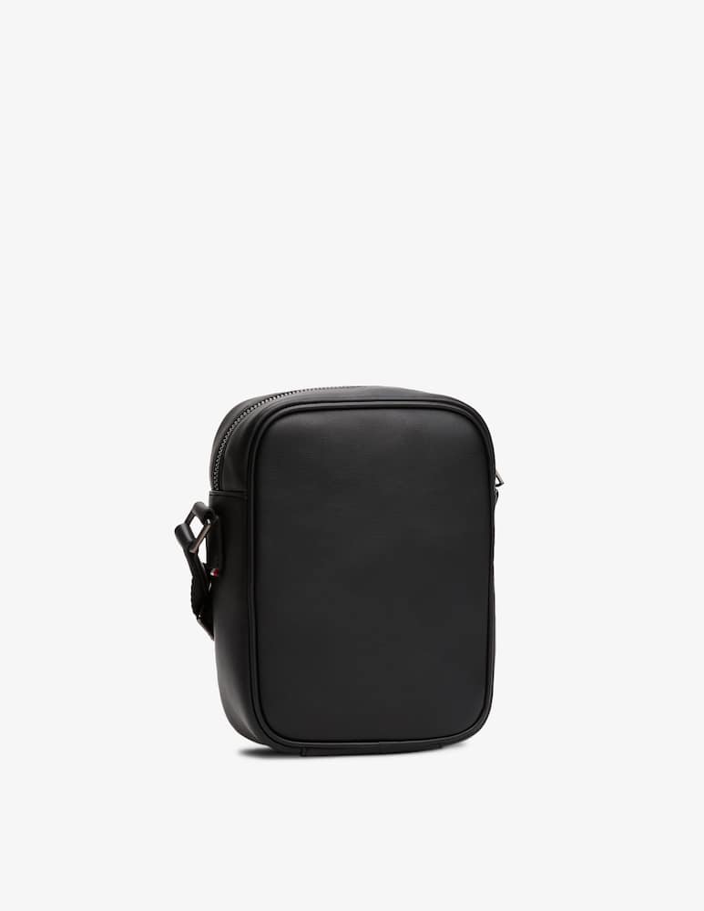 Tommy Hilfiger Borsa mini reporter Monogram - immagine 3 Tommy Hilfiger Borsa mini reporter Monogram - immagine 3