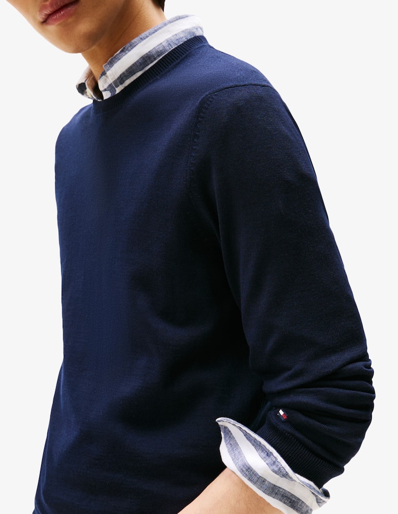 Tommy Hilfiger Merino crewneck jumper - picture 4 Tommy Hilfiger Merino crewneck jumper - picture 4