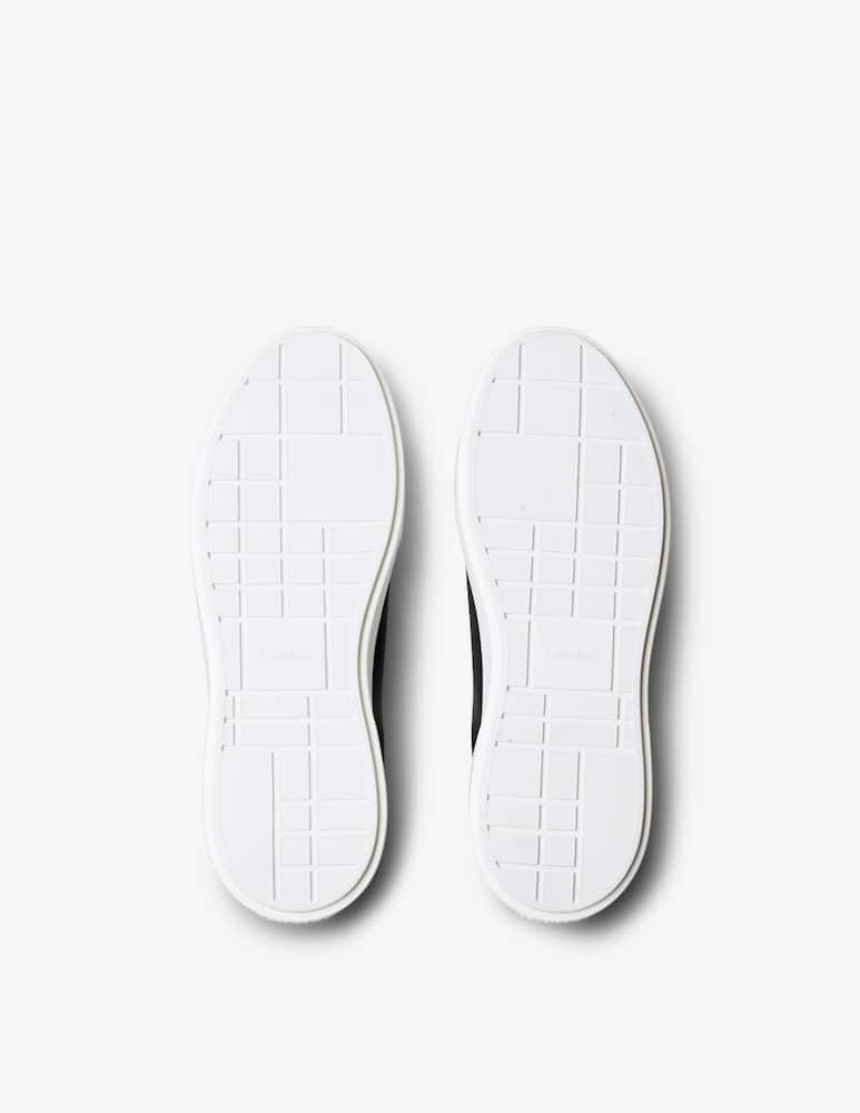 Calvin Klein Chunky cupsole laceup sneakers - picture 5 Calvin Klein Chunky cupsole laceup sneakers - picture 5