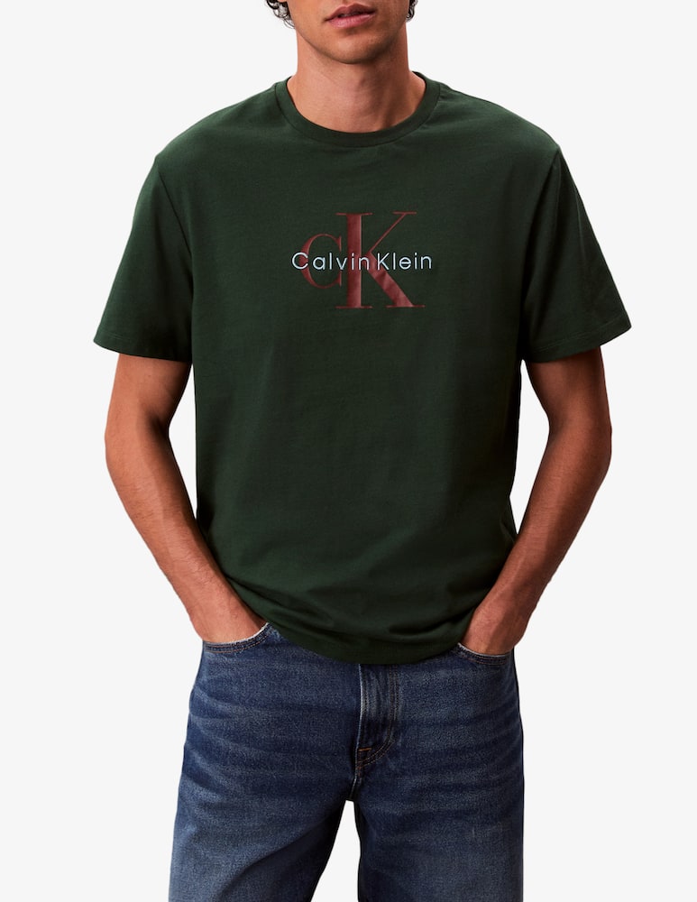 Calvin Klein Jeans Hero monologo t-shirt - picture 1 Calvin Klein Jeans Hero monologo t-shirt - picture 1