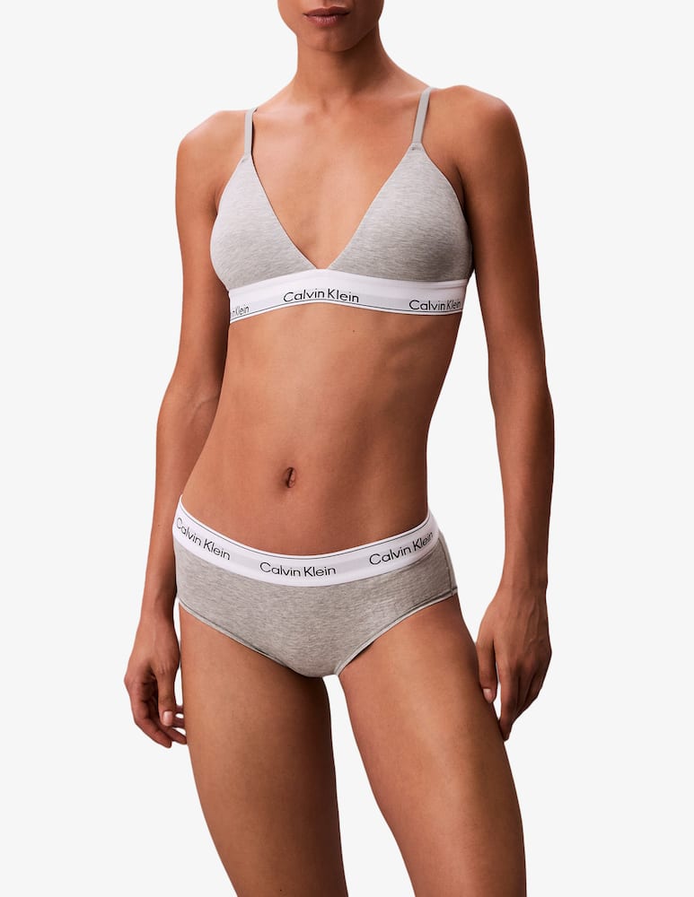 Calvin Klein Triangle lightly lined bralette - picture 2 Calvin Klein Triangle lightly lined bralette - picture 2