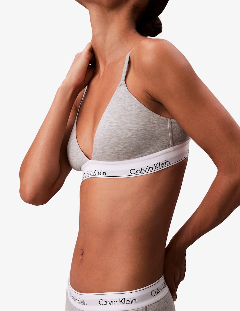 Calvin Klein Triangle lightly lined bralette - picture 4 Calvin Klein Triangle lightly lined bralette - picture 4