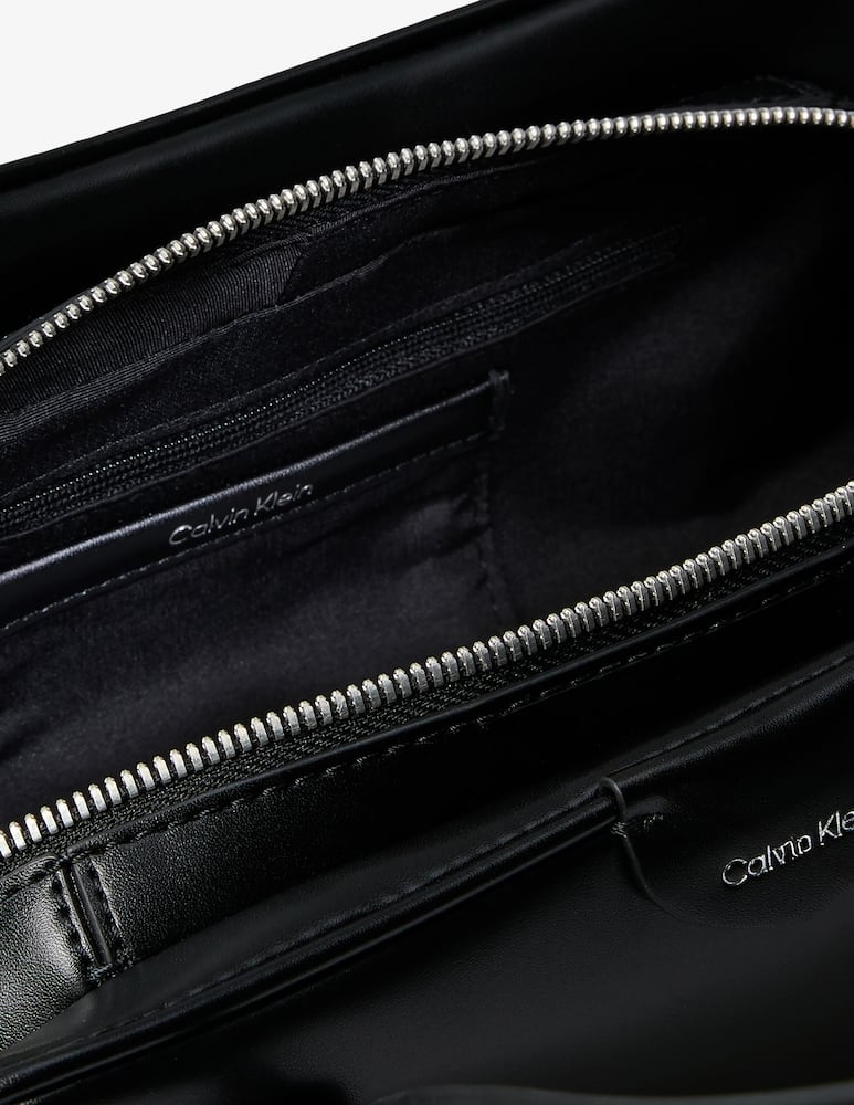rinascente Calvin Klein Multi Compartment shoulder bag