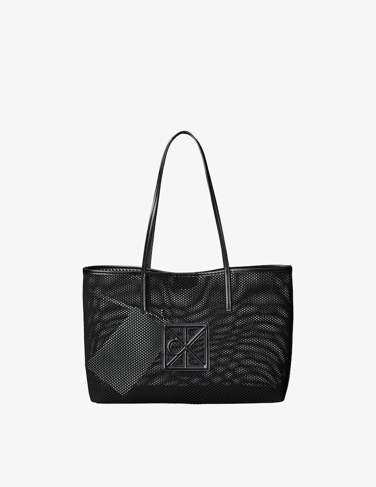 rinascente Calvin Klein Borsa shopper in mesh con emblema