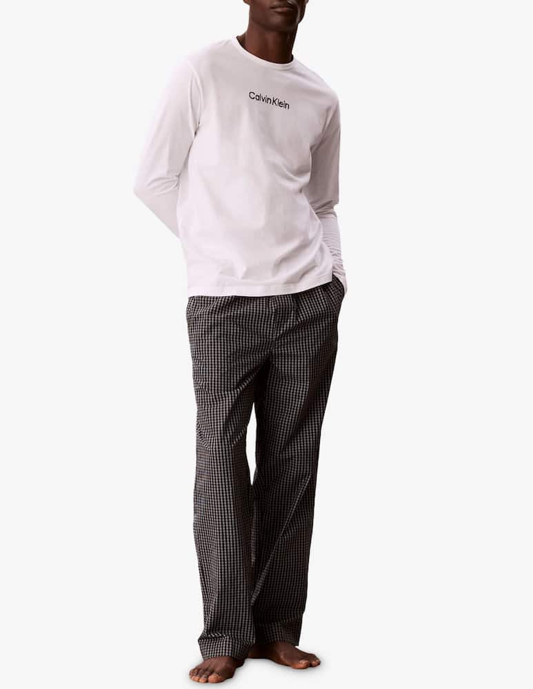 Calvin Klein Pigiama t-shirt e pantaloni - immagine 1 Calvin Klein Pigiama t-shirt e pantaloni - immagine 1