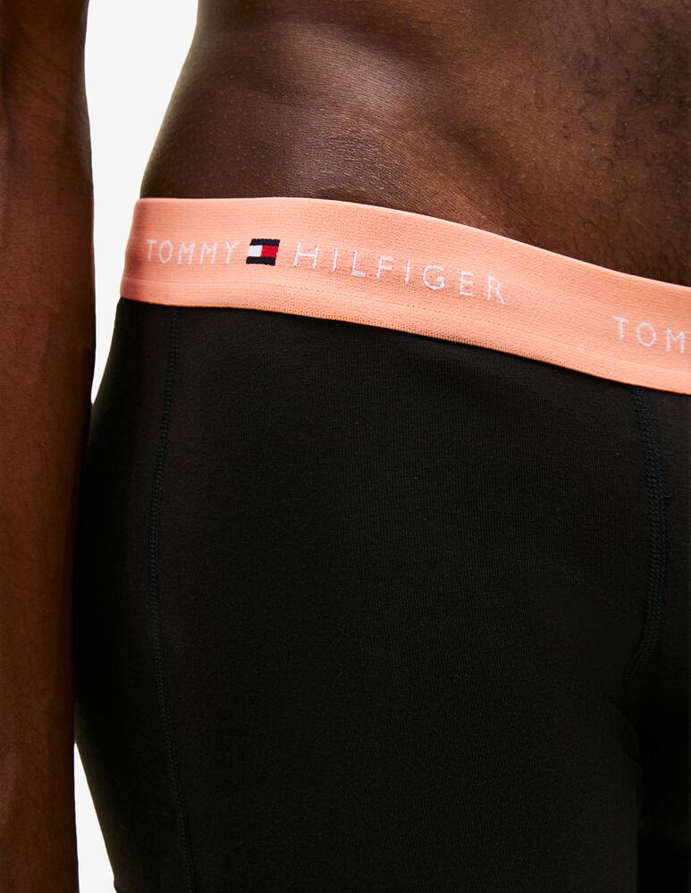 Tommy Hilfiger Stretch cotton trunk boxer - picture 6 Tommy Hilfiger Stretch cotton trunk boxer - picture 6