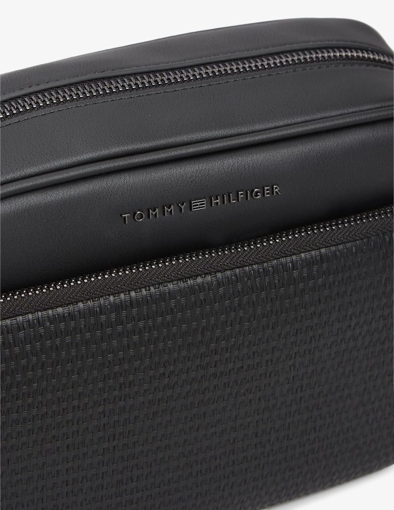 rinascente Tommy Hilfiger Woven camera shoulder bag