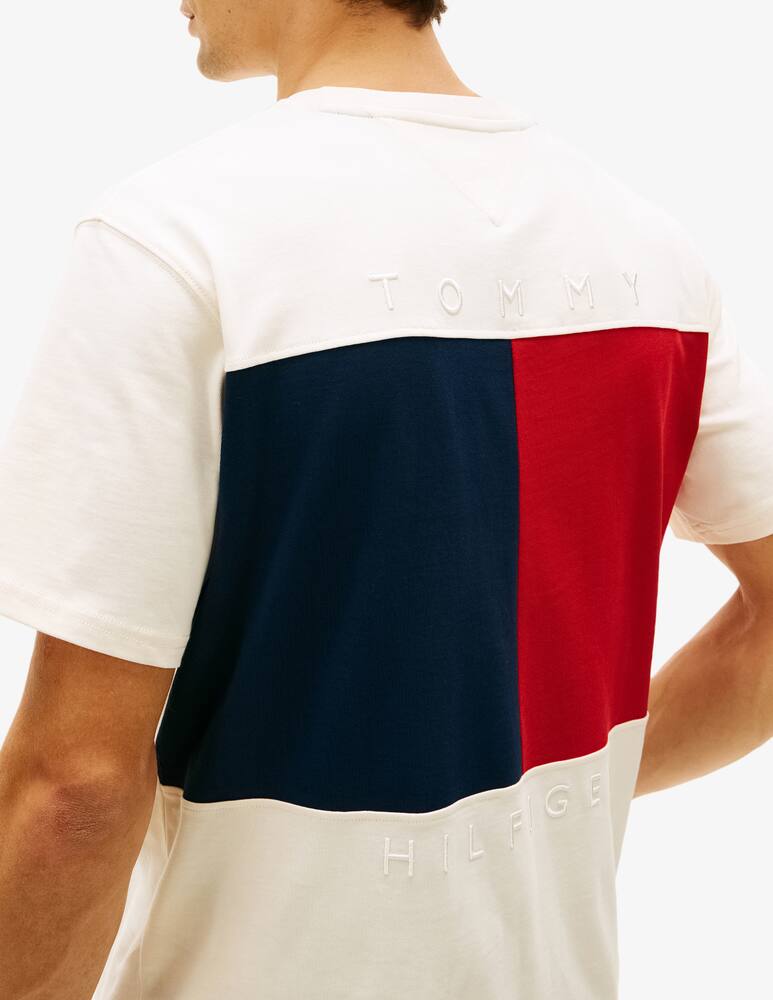 Tommy Hilfiger T-shirt con logo - immagine 4 Tommy Hilfiger T-shirt con logo - immagine 4