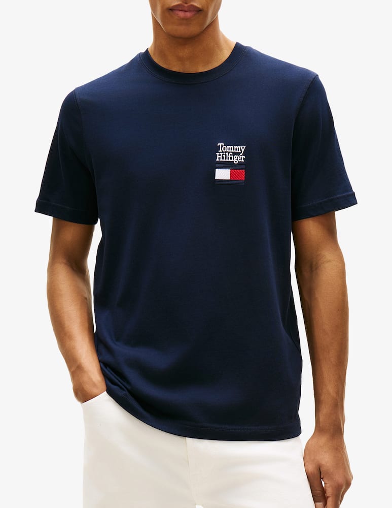 Tommy Hilfiger T-shirt logo frontale - immagine 1 Tommy Hilfiger T-shirt logo frontale - immagine 1
