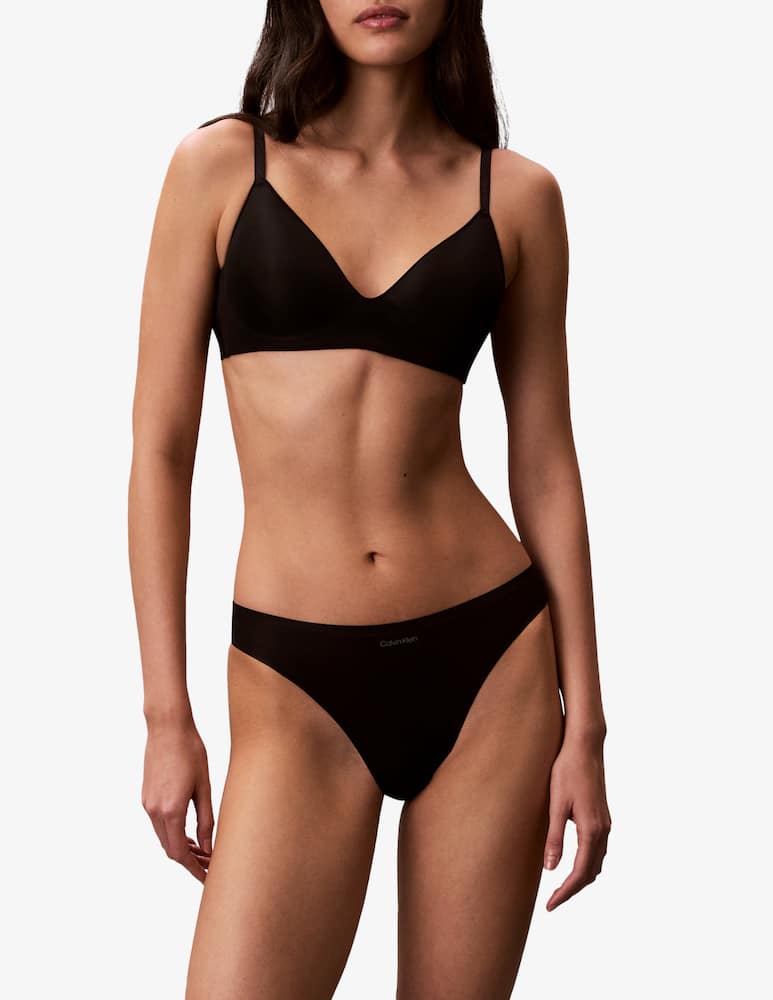Calvin Klein Lightly lined bralette - picture 2 Calvin Klein Lightly lined bralette - picture 2
