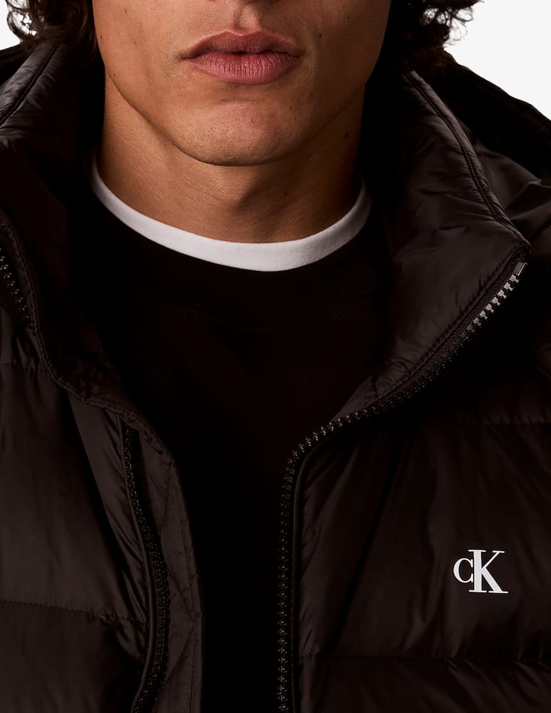Calvin Klein Jeans Piumino con cappuccio - immagine 3 Calvin Klein Jeans Piumino con cappuccio - immagine 3